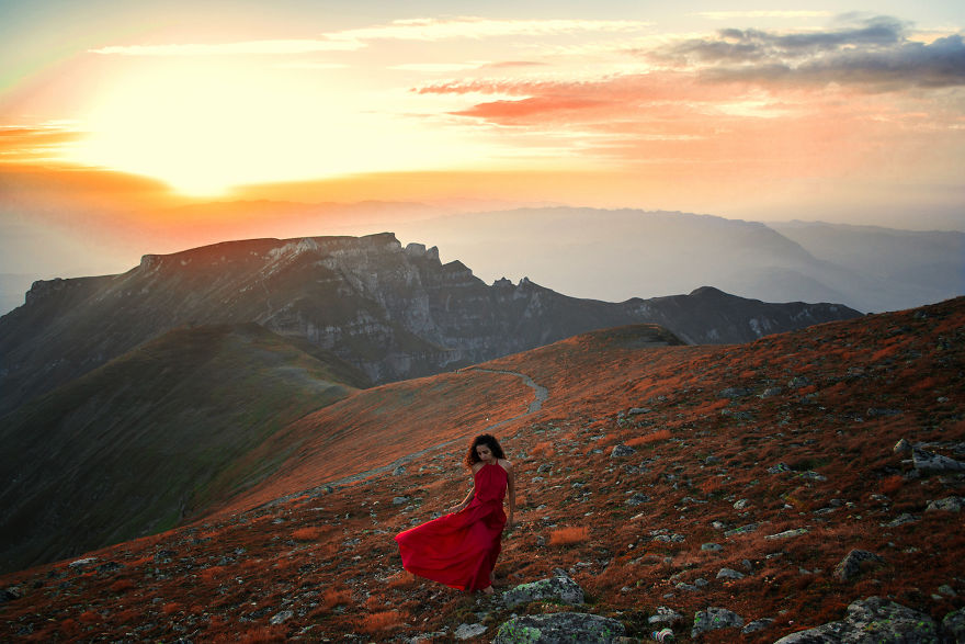 We Photograph The Woman In Red Dress In The Mesmerizing Landscapes Of Romania We Photograph The Woman In Red Dress In The Mesmerizing Landscapes Of Romania