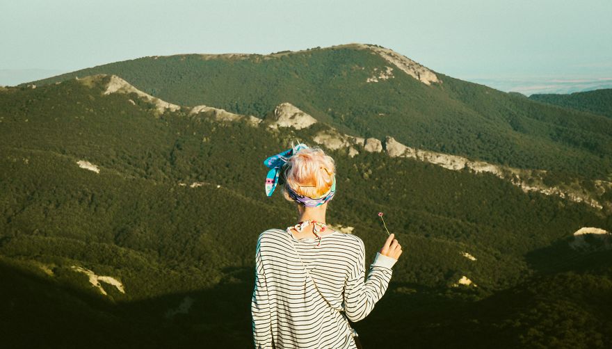 I Spent 12 Months Photographing My Girlfriend In Different Locations