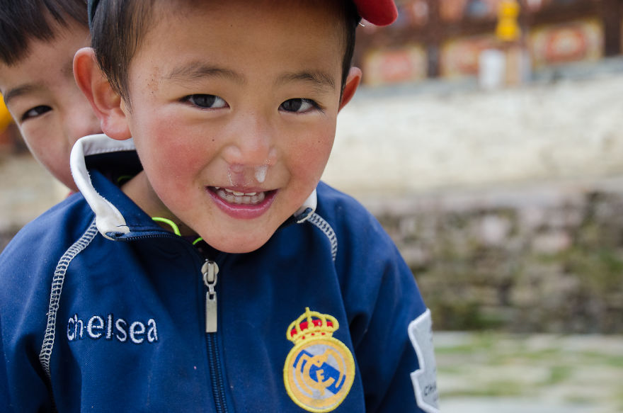 I Photograph The Kids Of Bhutan From The Land Of Happiness