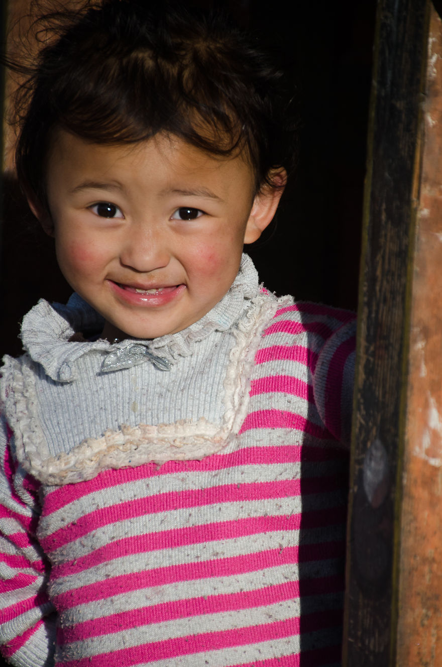 I Photograph The Kids Of Bhutan From The Land Of Happiness