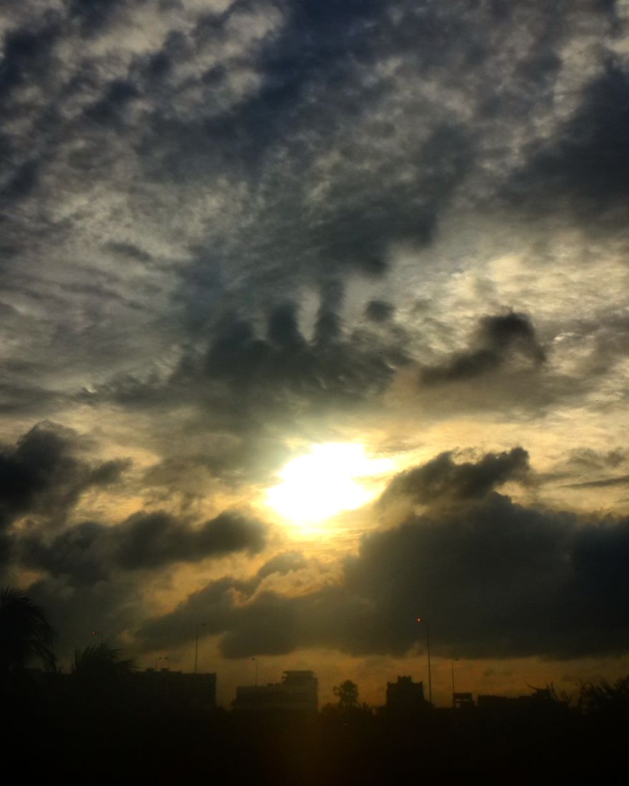 I Love Taking Pictures Of The Sky