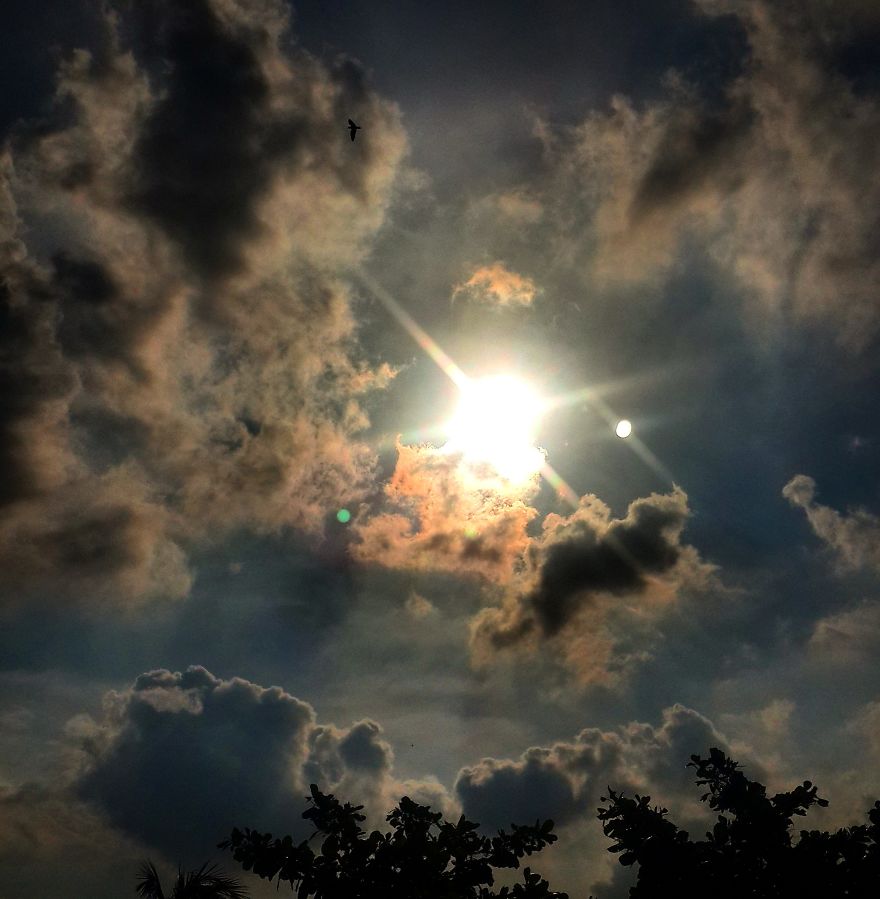 I Love Taking Pictures Of The Sky