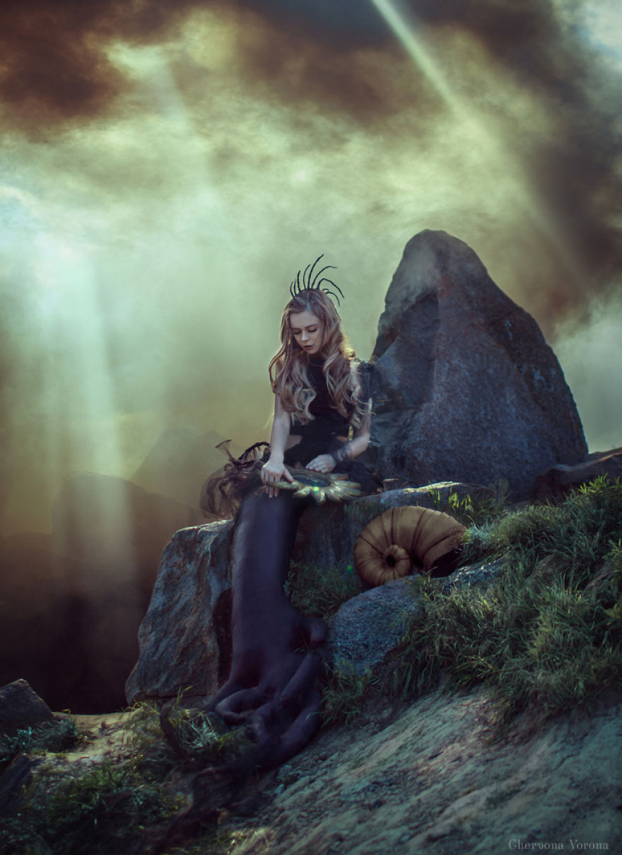 I Capture Forgotten Tales In My Dreamy Photoshoots I Capture Forgotten Tales In My Dreamy Photoshoots