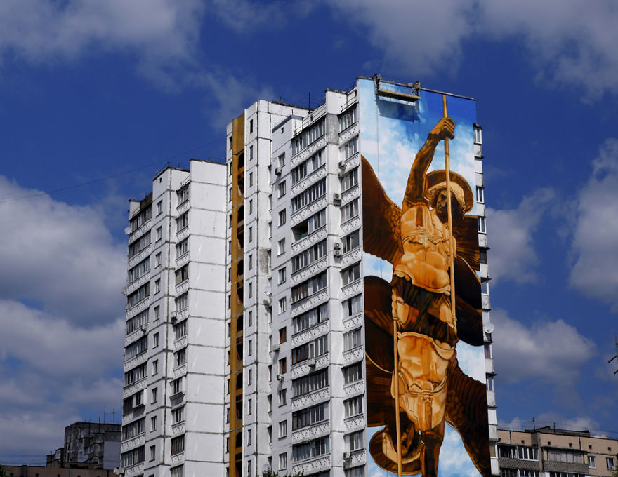 The Giant Art Transforming Kiev