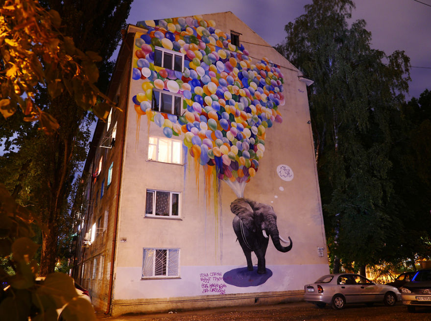 The Giant Art Transforming Kiev