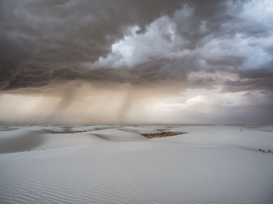 While Camping In The Desert, I Got Hit By An Insane Desert Storm And Took Some Awesome Photos While Camping In The Desert, I Got Hit By An Insane Desert Storm And Took Some Awesome Photos