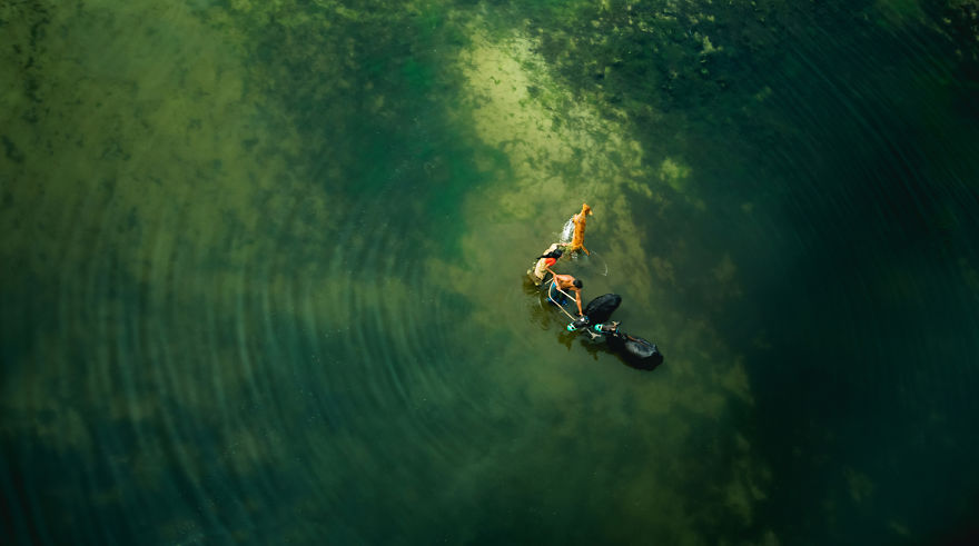 I'm A Bangladeshi Aviator And I Want To Show My Motherland From The Top