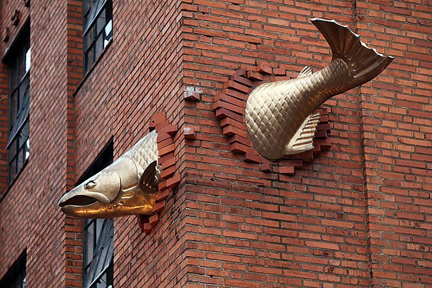 Salmon Sculpture, Portland, Oregon, Usa