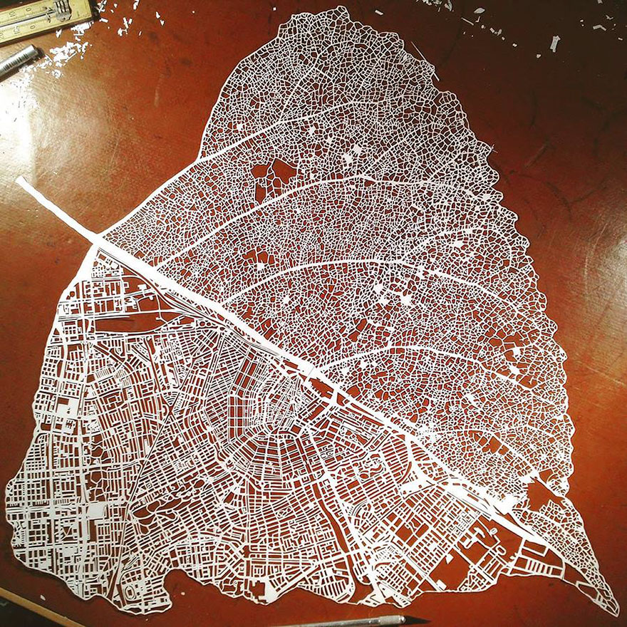 amsterdam-map-paper-art-leaf-cutout-nils-westergard-1 amsterdam-map-paper-art-leaf-cutout-nils-westergard-1