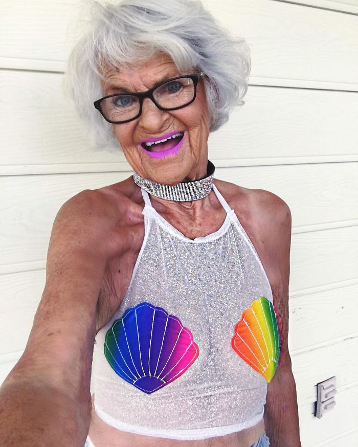Remember The 86 Year-Old Badass Grandma? Now She's 88 And Even More Badass! Remember The 86 Year-Old Badass Grandma? Now She's 88 And Even More Badass!