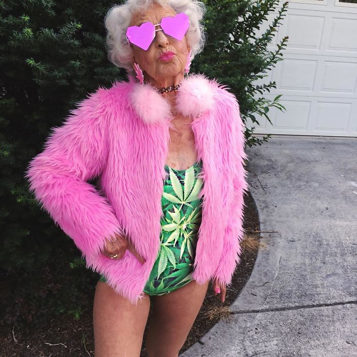 Remember The 86 Year-Old Badass Grandma? Now She's 88 And Even More Badass! Remember The 86 Year-Old Badass Grandma? Now She's 88 And Even More Badass!