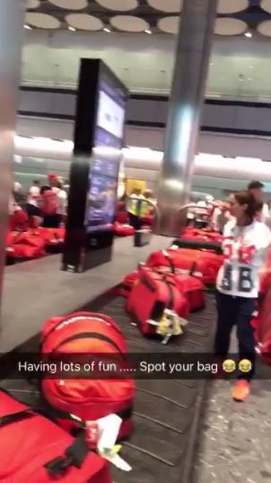 British Olympic Athletes All Have The Same Bag And Nobody Knows Whose Is Whose