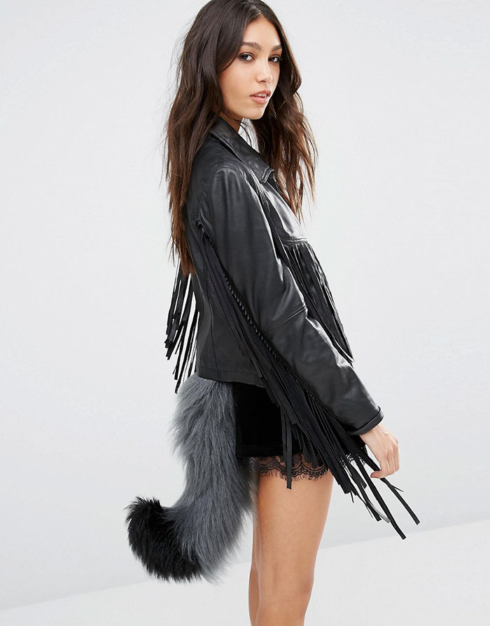 dinosaur-asos-tell-tails-2 dinosaur-asos-tell-tails-2