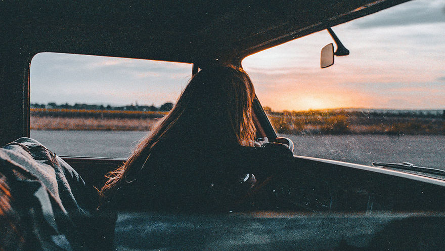 Photographer Shows Life Of Modern Hipies Through Analog Photography