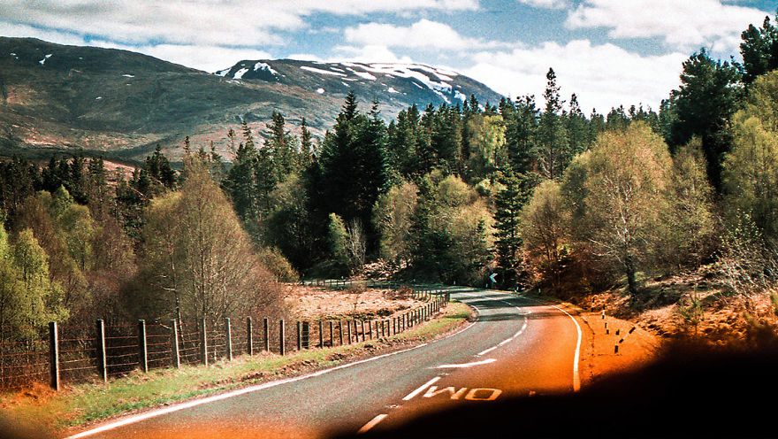 Photographer Shows Life Of Modern Hipies Through Analog Photography