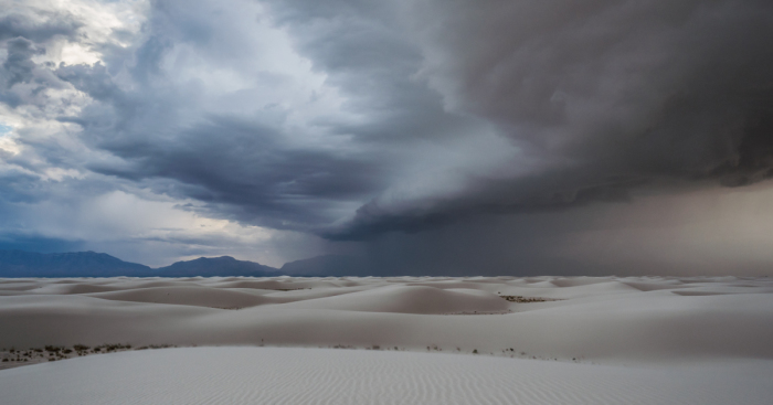 While Camping In The Desert, I Got Hit By An Insane Desert Storm And Took Some Awesome Photos