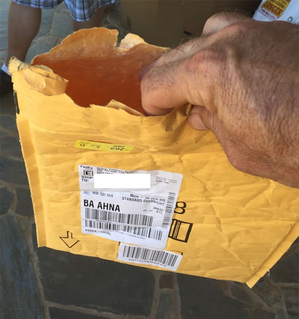 When I Called The Service Person Said "I Can See Where The Weight Was Changed From 3 lbs To 0 lbs At The Distribution Center". Why Even Deliver It?