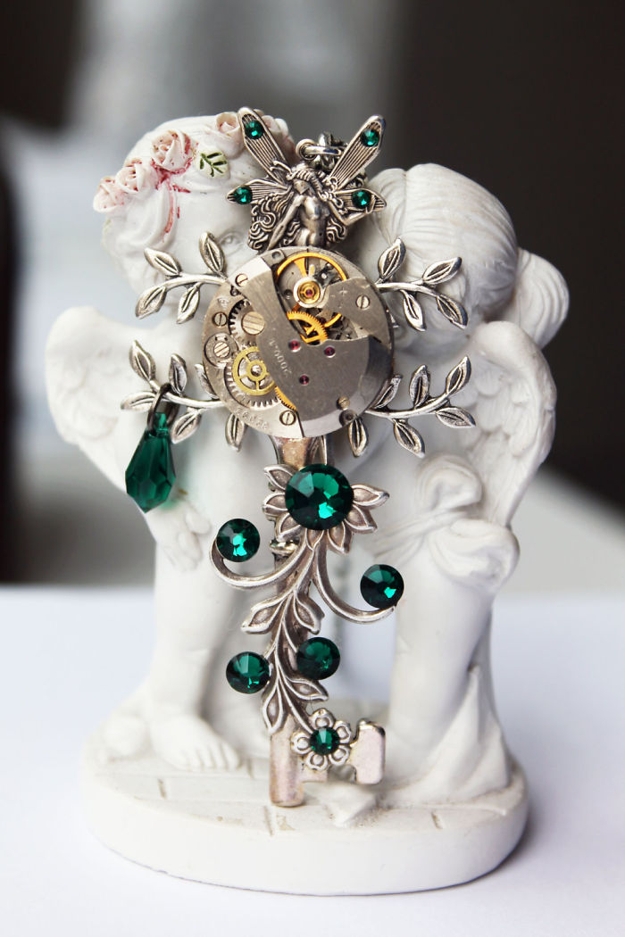 Victorian-steampunk-jewelry-dream-cloud-jewelry