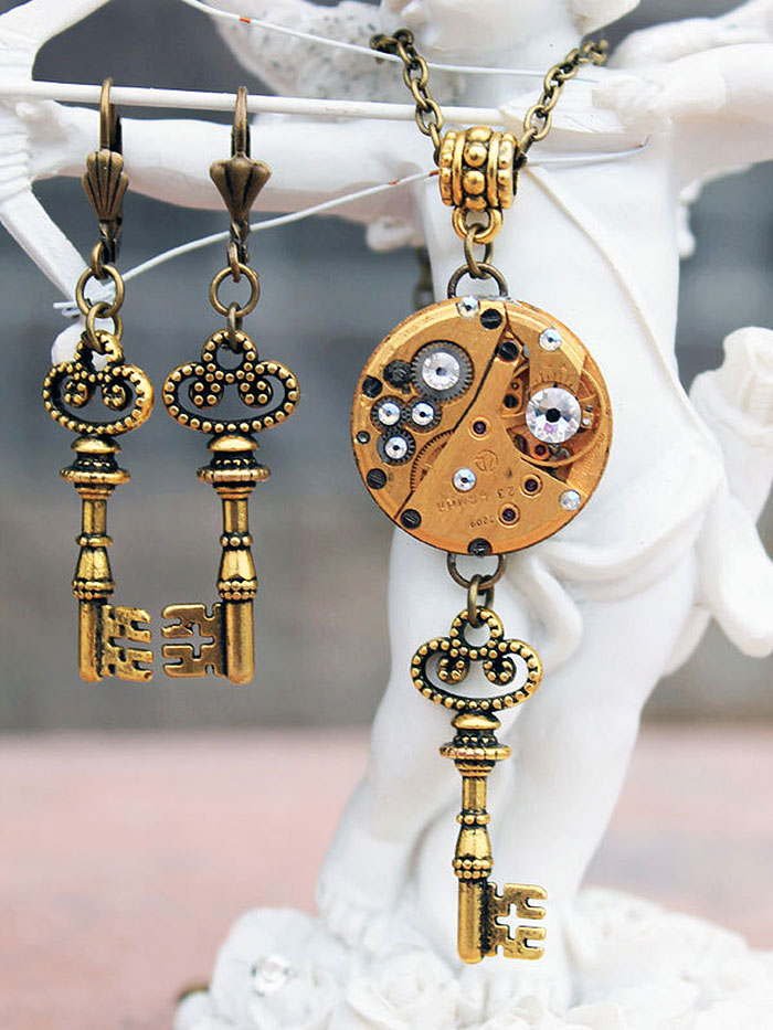 Victorian-steampunk-jewelry-dream-cloud-jewelry