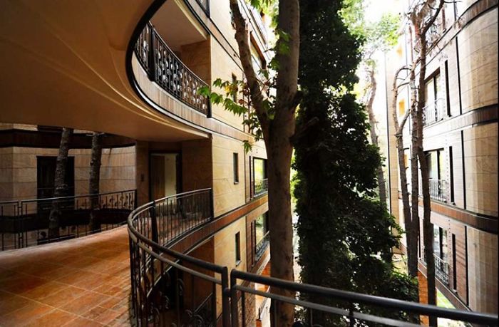 An Apartment In Tehran Which Was Built Without Cutting Even A Single Tree