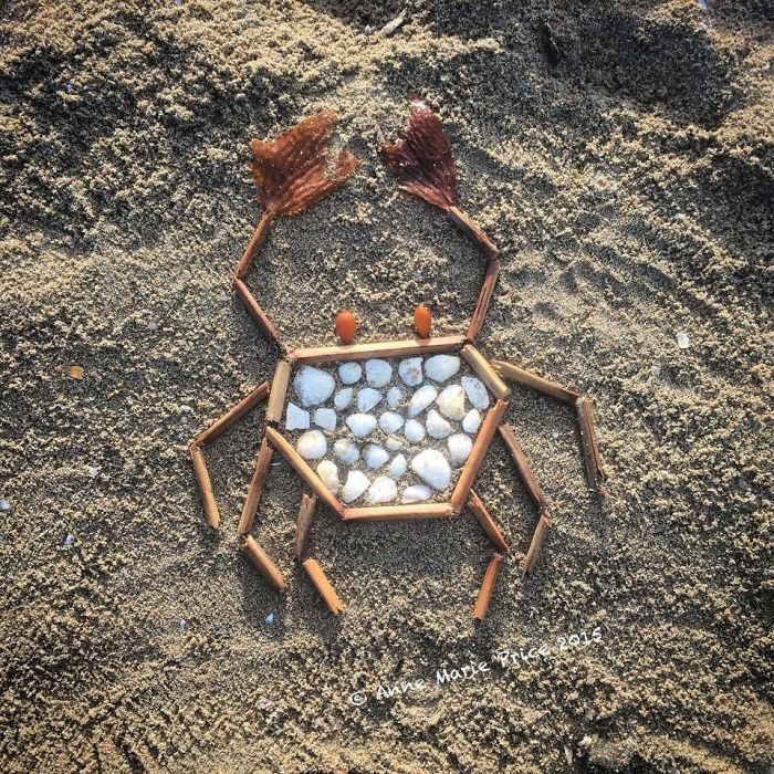 I Create Temporary Beach Mosaics From Things I Find There (Part 2)