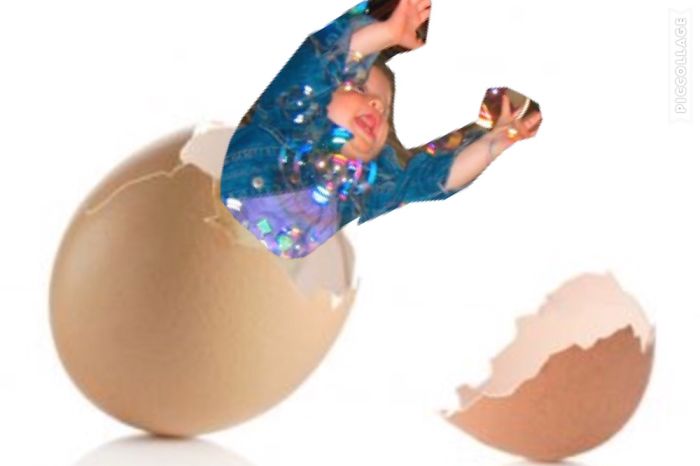 Hilarious Edits Of Baby Playing With Bubbles (15+)