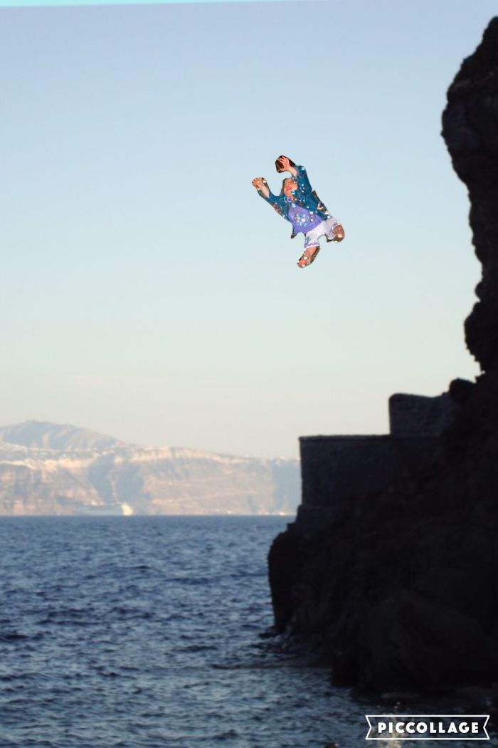 Hilarious Edits Of Baby Playing With Bubbles (15+)