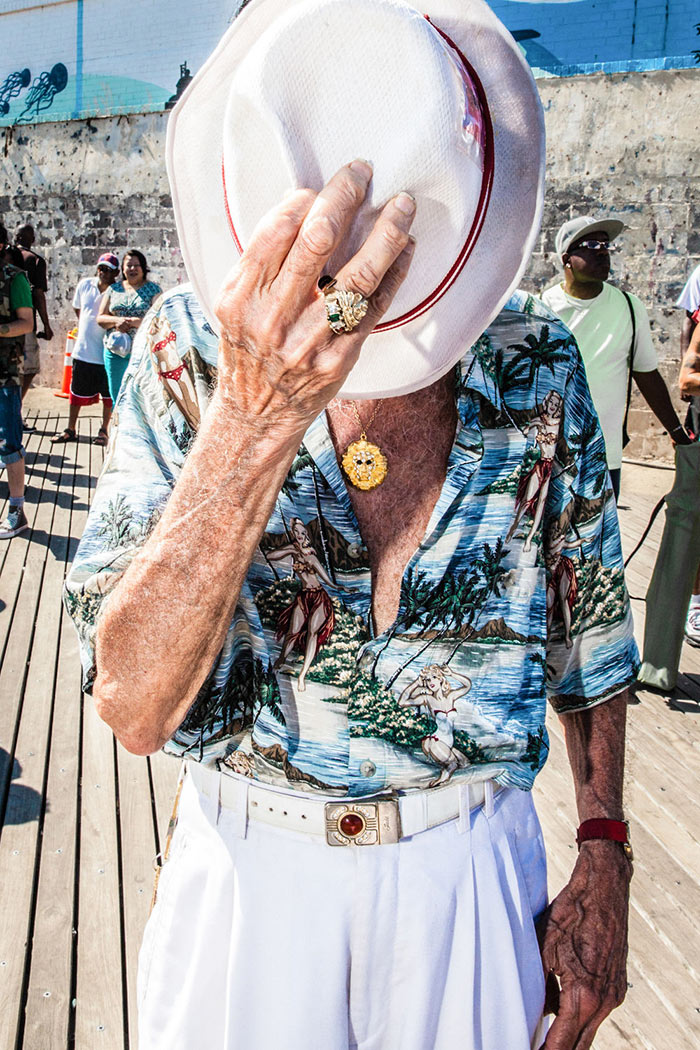 man-learns-photography-prison-donato-di-camillo-1