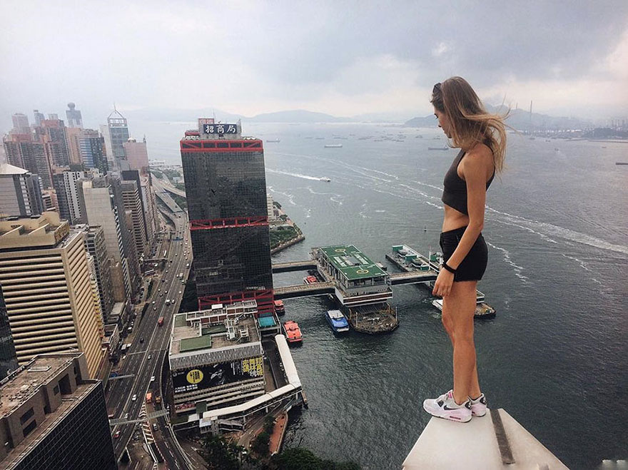 roof-climbing-girl-dangerous-selfies-angela-nikolau-russia-7 roof-climbing-girl-dangerous-selfies-angela-nikolau-russia-7