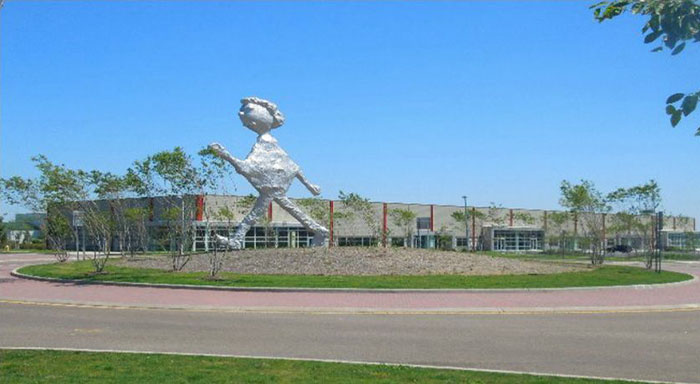 Westhampton Beach, New York. This Thing Is Probably About 30 Feet Tall And Just Off A Major Road