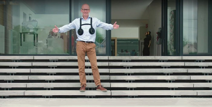 what-its-like-to-have-large-breasts-bra-primadonna-13