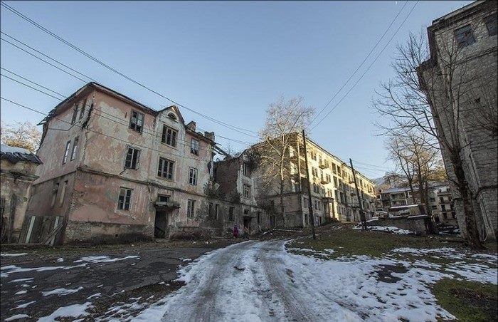Shocking Photo Session - Forgotten Russian City