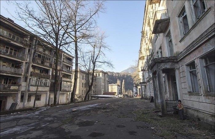 Shocking Photo Session - Forgotten Russian City
