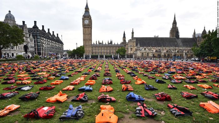 2,500 Life Jackets Lay The Parlament Square In London To Represent The Refugees Who Died Trying To Reach Europe