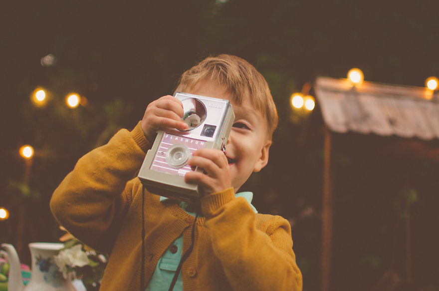 Toddlers' Birthday Photoshoot Alice In Wonderland Style
