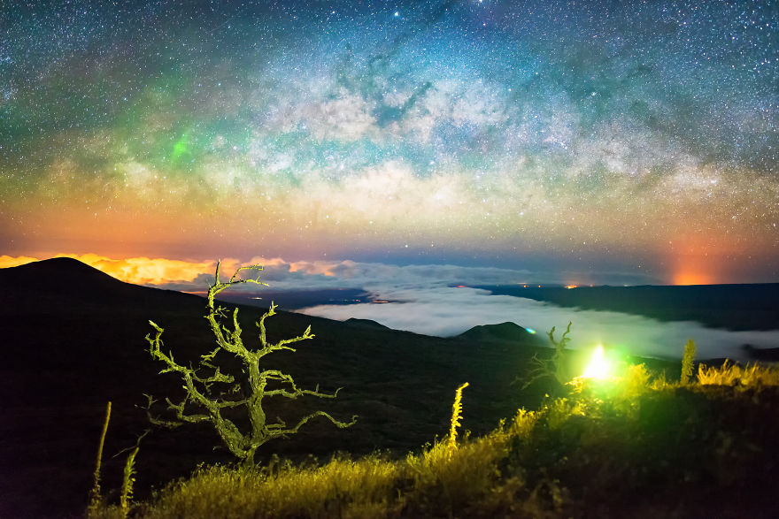 I Spent The Summer Photographing The Milky Way Galaxy In Hawaii