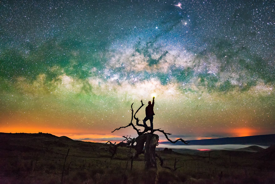 I Spent The Summer Photographing The Milky Way Galaxy In Hawaii