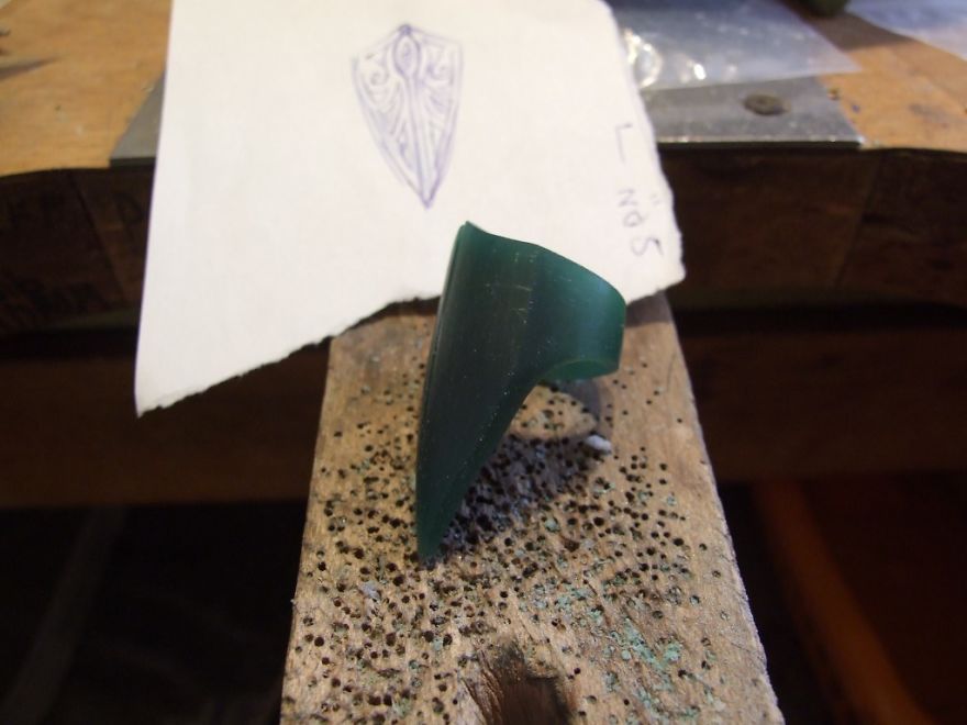 From Wax To Jewelry: I Handcrafted A Silver Claw Ring From Wax To Jewelry: I Handcrafted A Silver Claw Ring