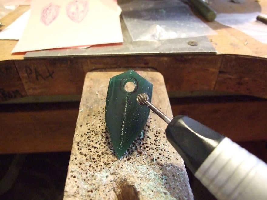 From Wax To Jewelry: I Handcrafted A Silver Claw Ring