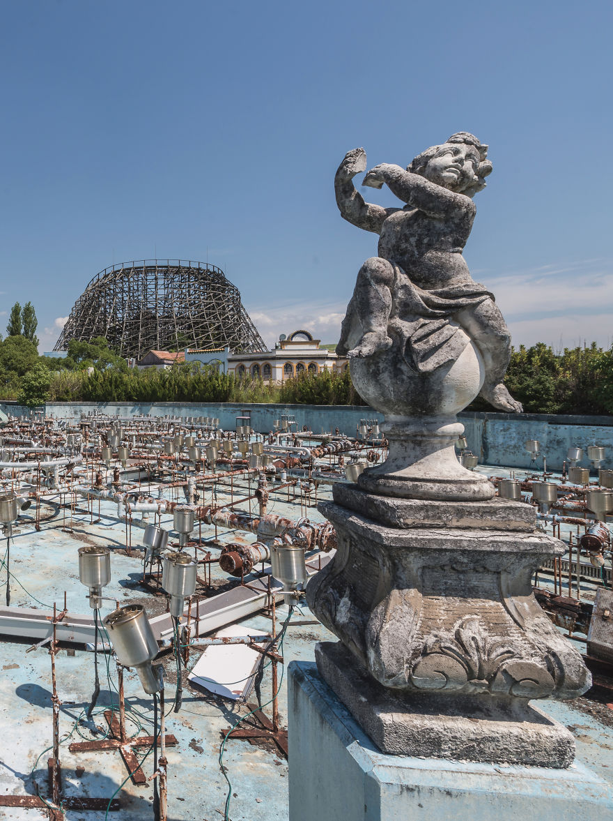 Abandoned Theme Park In Japan That I Visited During My Last Trip