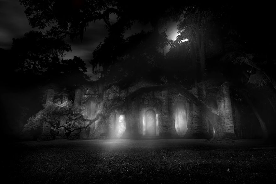 I Photograph Abandoned Structures And Let Them Shine One Last Time I Photograph Abandoned Structures And Let Them Shine One Last Time