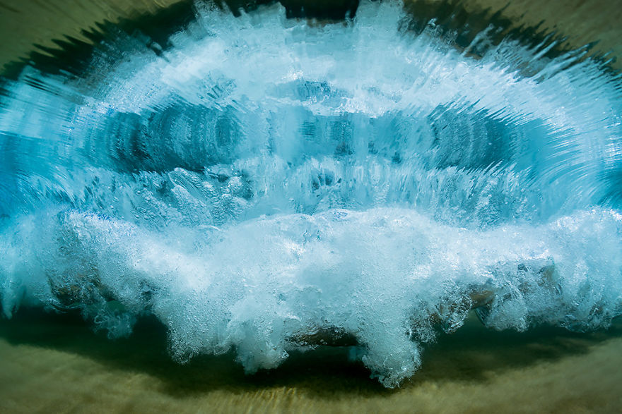 I Capture The Ocean And Its Many Moods