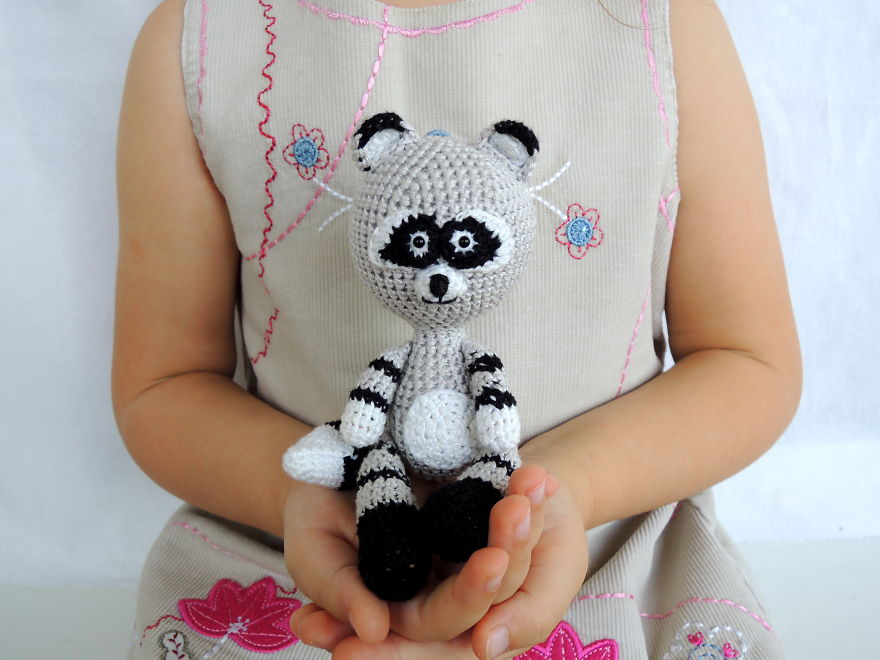 I Create Eco-Friendly Toys For Kids