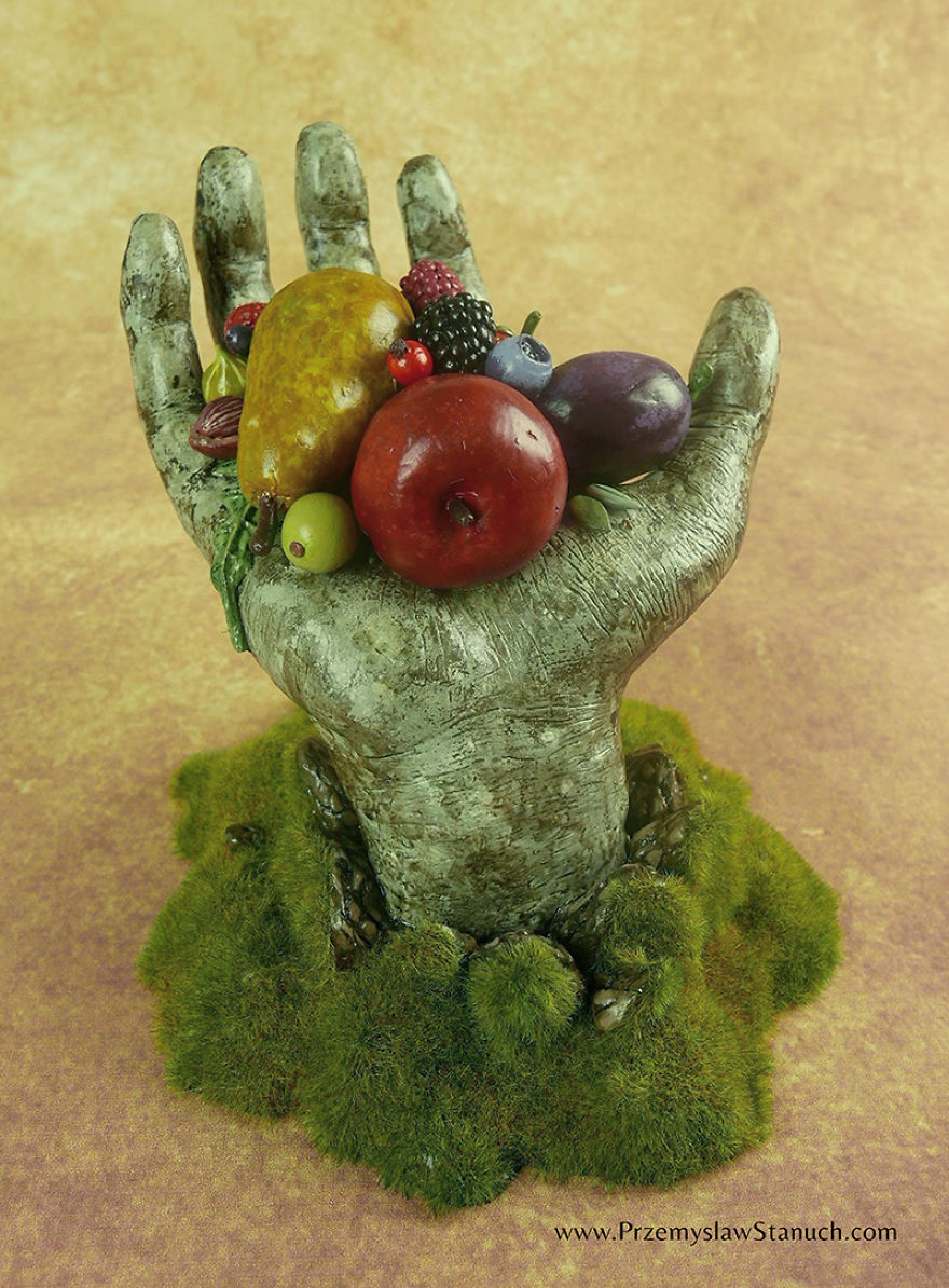 I Make Fantasy Creatures