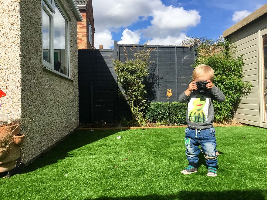 I Gave My 19-Month-Old Son My Old Canon G12: Here’s His POV