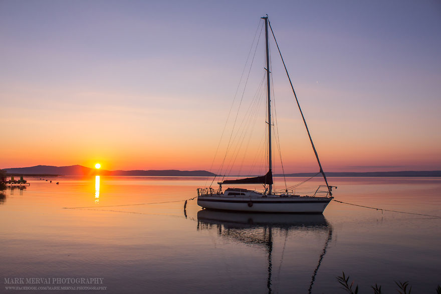 I Drove 1000km In 4 Days Around A Lake To Capture Pictures Of It For My Girlfriend I Drove 1000km In 4 Days Around A Lake To Capture Pictures Of It For My Girlfriend