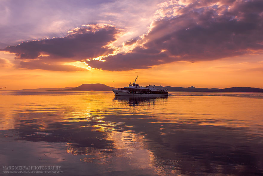 I Drove 1000km In 4 Days Around A Lake To Capture Pictures Of It For My Girlfriend