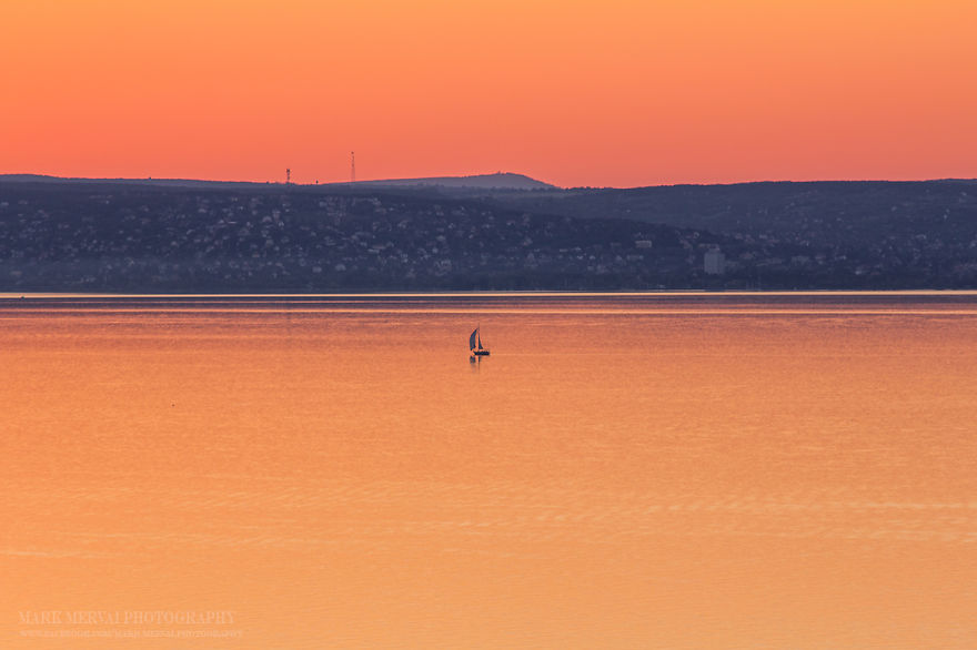I Drove 1000km In 4 Days Around A Lake To Capture Pictures Of It For My Girlfriend I Drove 1000km In 4 Days Around A Lake To Capture Pictures Of It For My Girlfriend