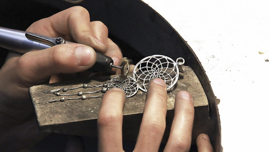 Kochut. Handcrafted Jewellery Inspired By Nature