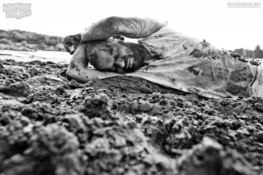 Polish Charity Launched A Social Campaign Aimed To Fight Against Pets’ Abandonment